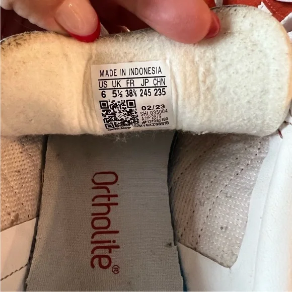 Adidas Gazelle red suede Women size 8 - Picture 6 of 8